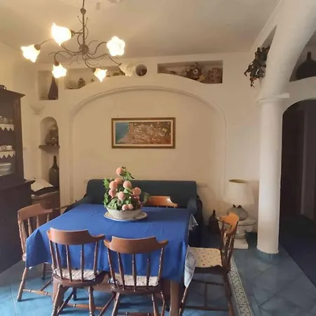 Casa Annarosa بيت للعطل *